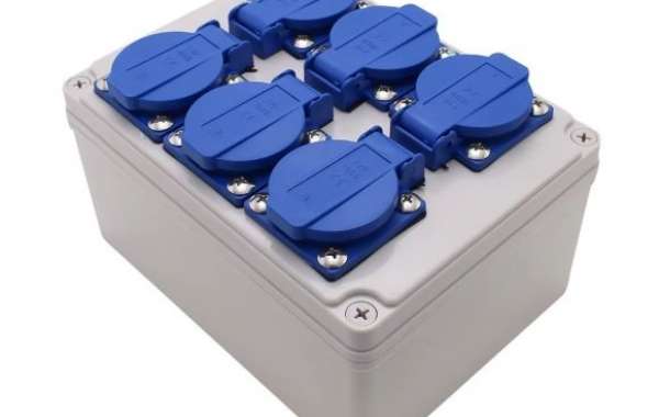 Nante's Portable Distribution Box Brings Power to Any Outdoor Setting