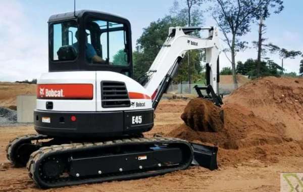 Bobcat E45 Mini Excavator: A Compact Machine That Punches Above Its Weight
