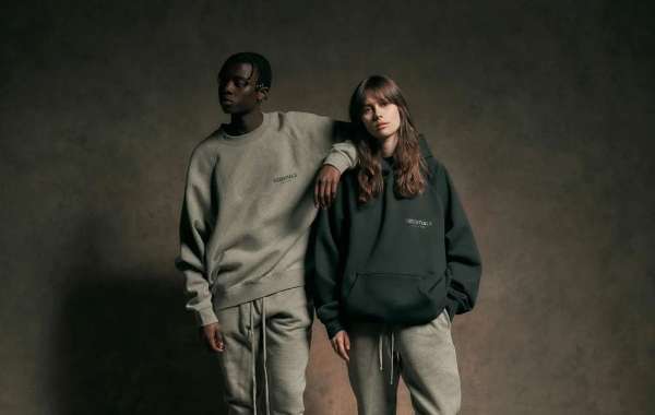 Best Oversized Essentials Hoodie Looks for Streetwear