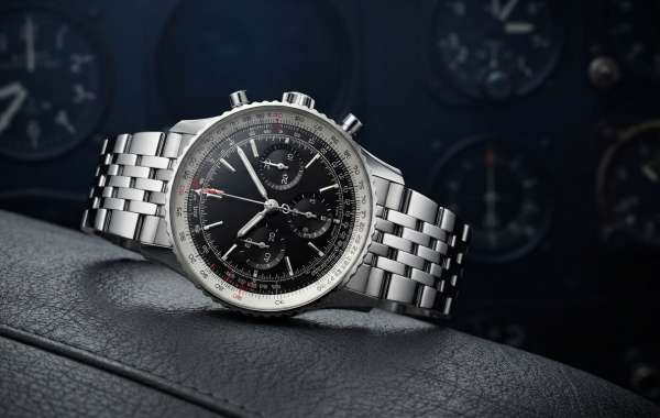 The Engineering Behind Mechanical Watch Movements: A Guide to Luxury Watchmaking